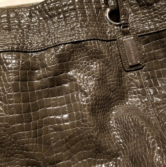 Tote - Picture 2 of 6